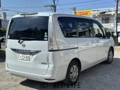 日産 セレナ