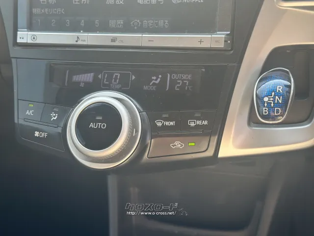 トヨタ プリウスα