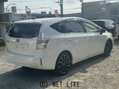 トヨタ プリウスα