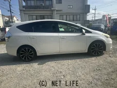 トヨタ プリウスα