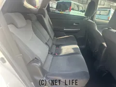 トヨタ プリウスα