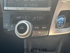 トヨタ プリウスα