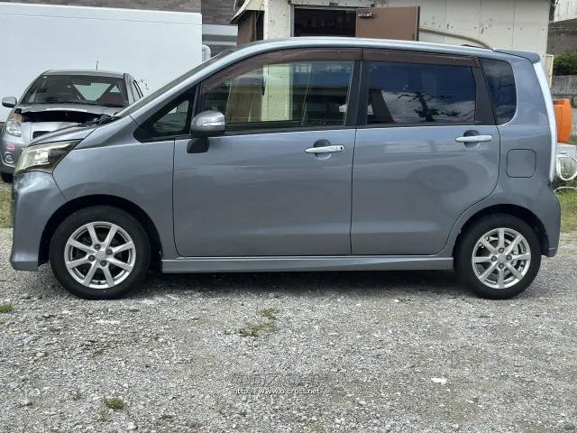 ダイハツ ムーヴ