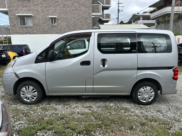 日産 NV200バネットバン