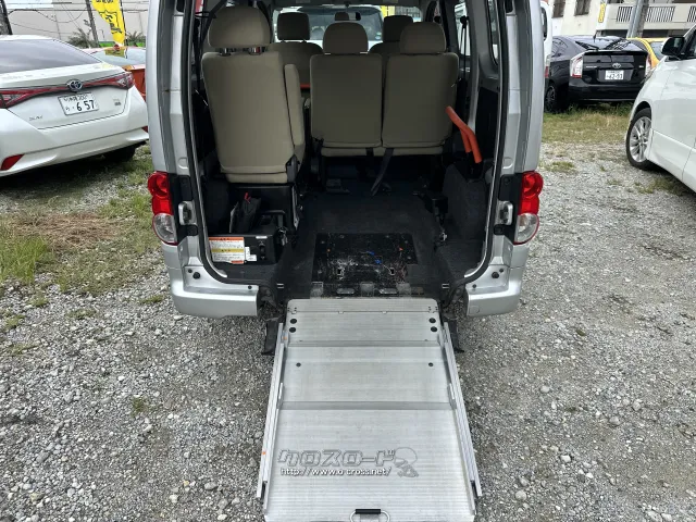 日産 NV200バネットバン