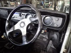 日産 サニートラック