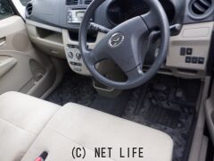 ダイハツ ムーヴ