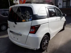 ホンダ フリードスパイク