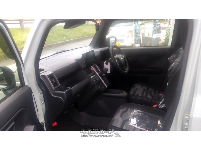 ダイハツ タフト