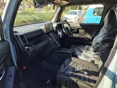 ダイハツ タフト