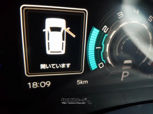 ダイハツ タフト