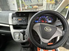 ダイハツ ムーヴ