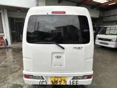 ダイハツ ハイゼットカーゴ