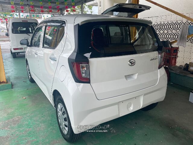 ダイハツ ミライース