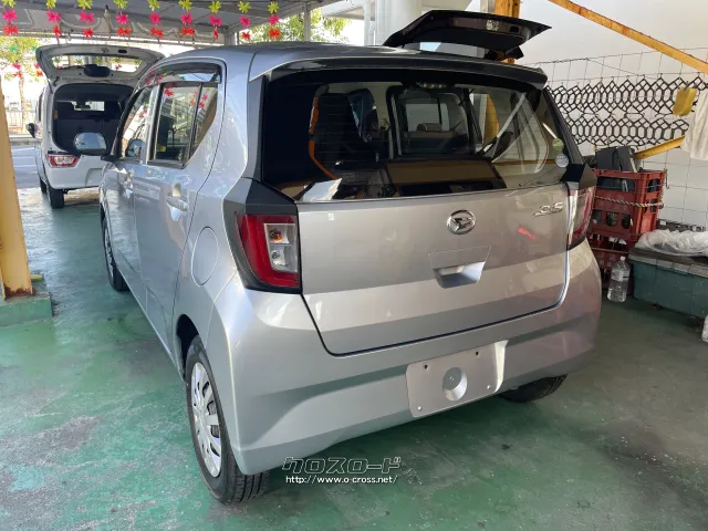 ダイハツ ミライース