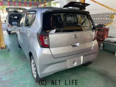 ダイハツ ミライース