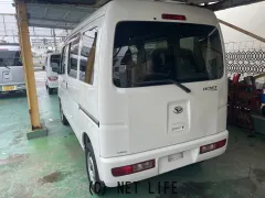 ダイハツ ハイゼットカーゴ