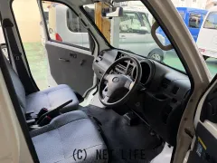 ダイハツ ハイゼットカーゴ