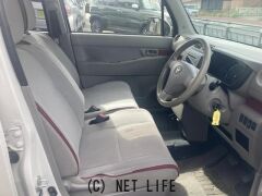 トヨタ ピクシススペース