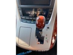 トヨタ ヴェルファイア