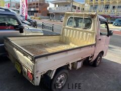 ダイハツ ハイゼットトラック