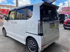 ホンダ N-BOX