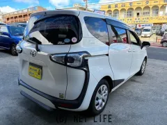 トヨタ シエンタ