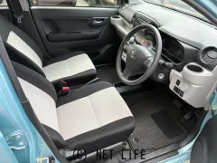 ダイハツ ミライース