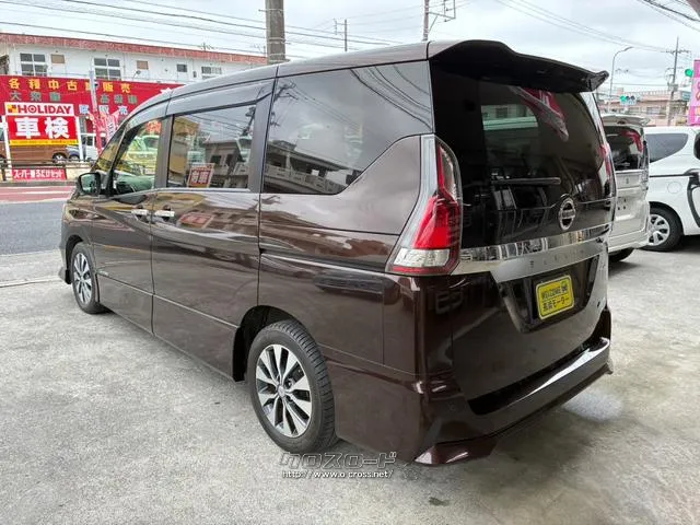 日産 セレナ