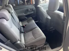 トヨタ プリウスα