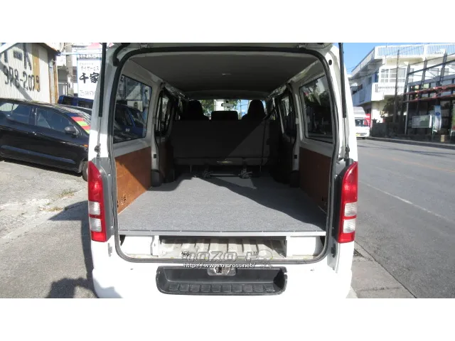 トヨタ ハイエースバン