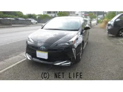 トヨタ プリウス