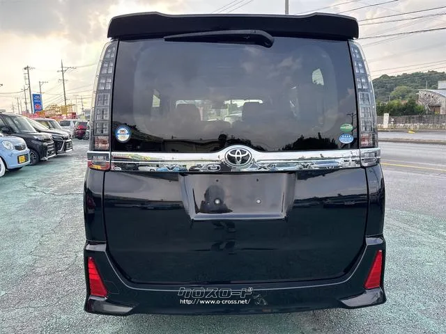 トヨタ ヴォクシー