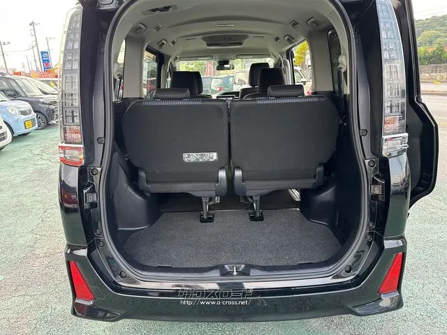 トヨタ ヴォクシー