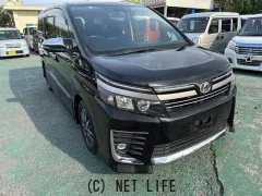 トヨタ ヴォクシー
