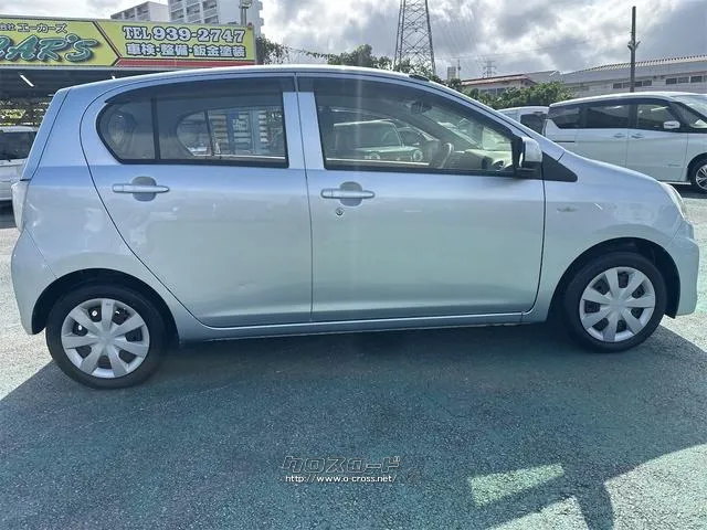 ダイハツ ミライース