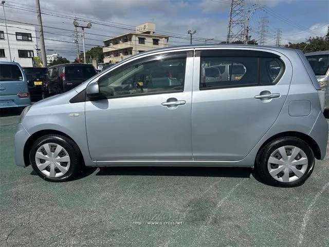 ダイハツ ミライース