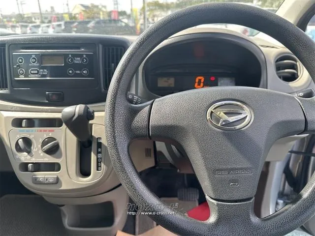 ダイハツ ミライース