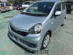ダイハツ ミライース