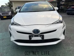 トヨタ プリウス