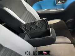 ダイハツ キャスト