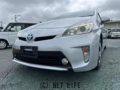 トヨタ プリウス