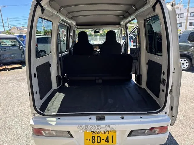 ダイハツ ハイゼットカーゴ