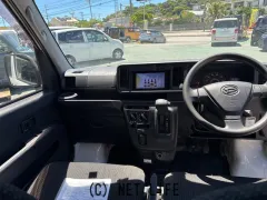 ダイハツ ハイゼットカーゴ