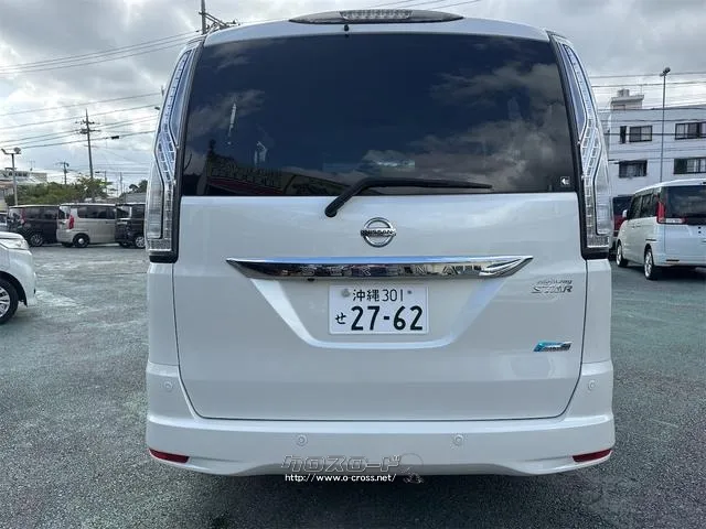 日産 セレナ