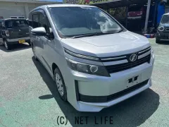 トヨタ ヴォクシー