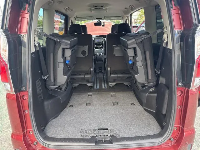 日産 セレナ
