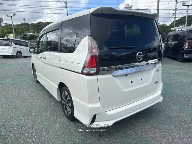 日産 セレナ