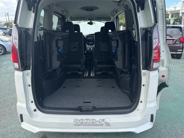 日産 セレナ