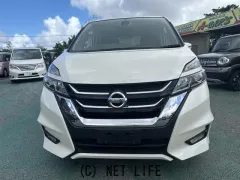 日産 セレナ